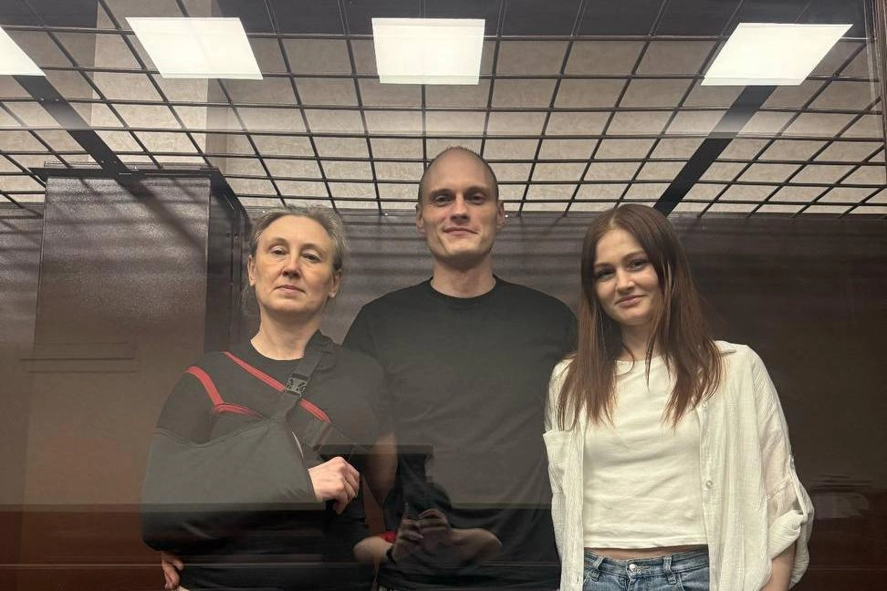 A family from occupied Melitopol sentenced by a Russian court in a “terrorism” case to terms ranging from 20 years to life imprisonment. Photo: Mediazona