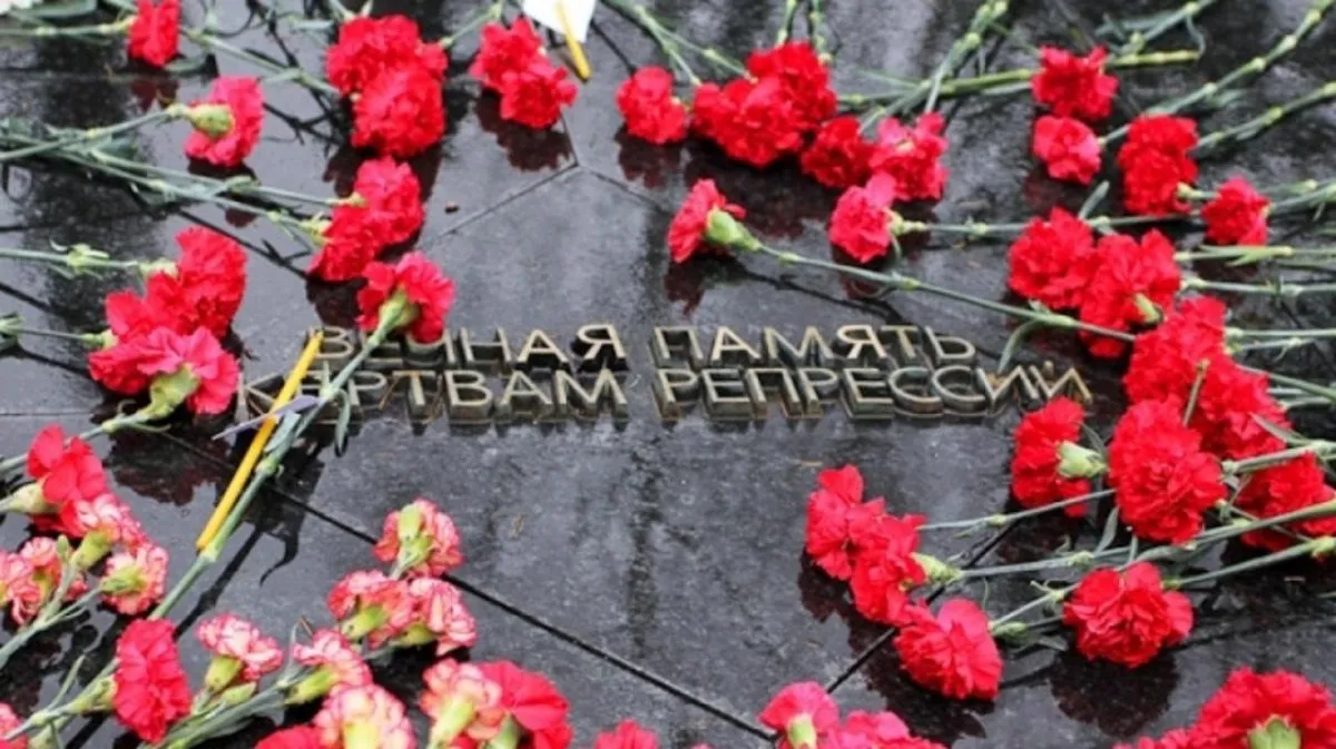 Russia revokes rehabilitations of 4,000 Soviet-era victims of political repression, restoring their status as “traitors to the Motherland”