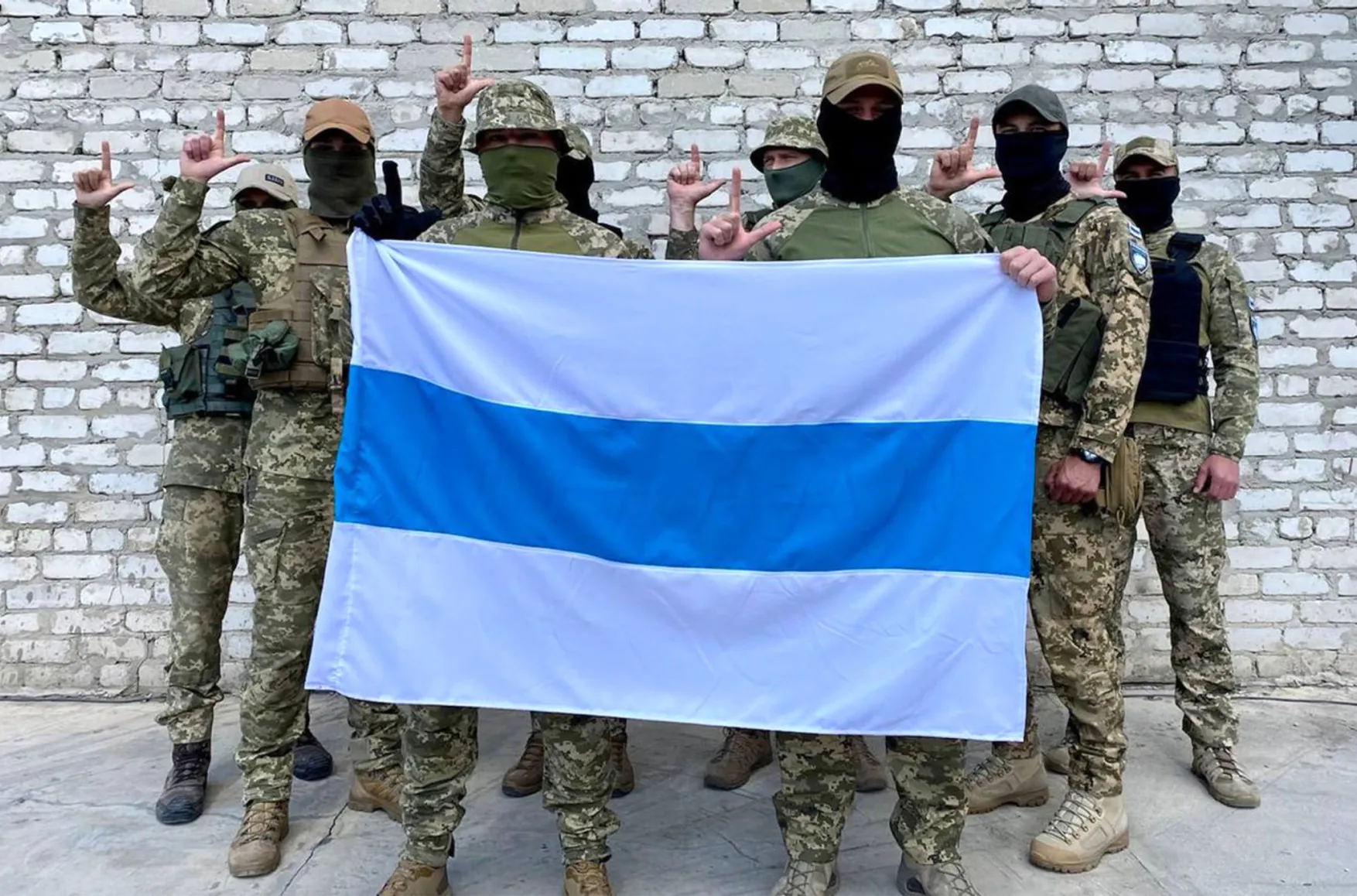 “The only way to wash away the shame is with weapons”: Why Russian volunteers choose to fight for Ukraine