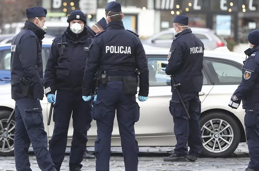 Nine people arrested in Poland for suspected sabotage ordered by Russia, says PM Donald Tusk